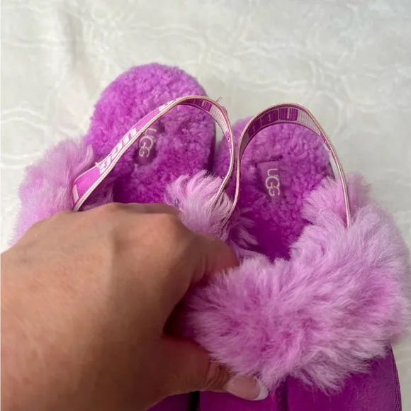 UGG Girls/Kids Funkette Purple‎ Slippers Size 3