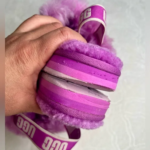 UGG Girls/Kids Funkette Purple‎ Slippers Size 3
