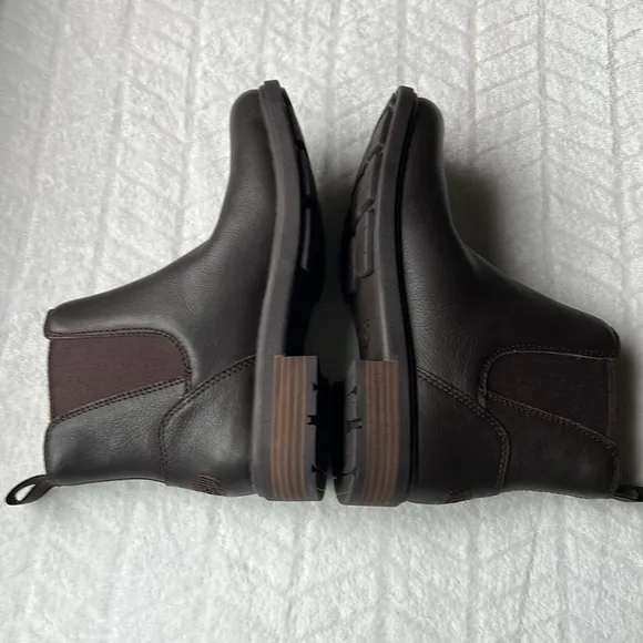 UGG Harrison Chelsea Waterproof Boots- Stout