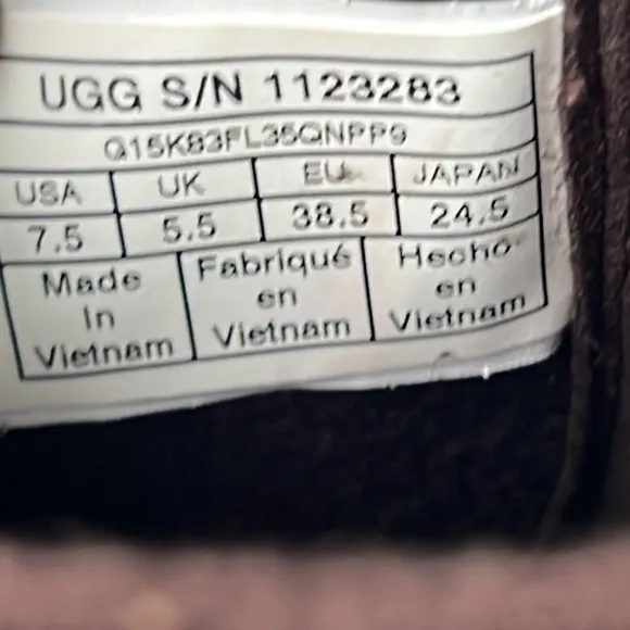 UGG Harrison Chelsea Waterproof Boots- Stout