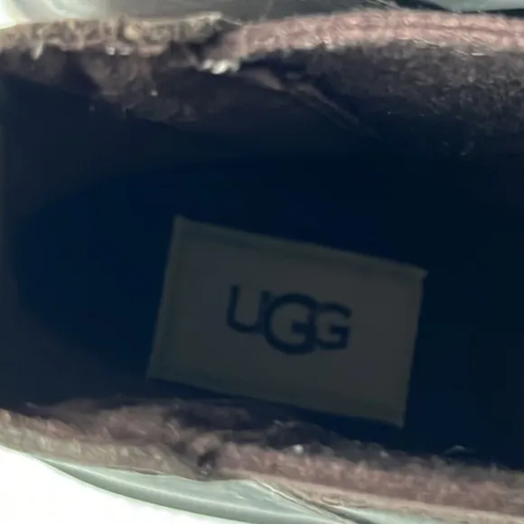 UGG Harrison Chelsea Waterproof Boots- Stout