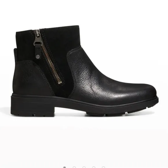 UGG Harrison Zip Black Leather/ Suede AnkleBoots Size 9  WATERPROOF (1121754)