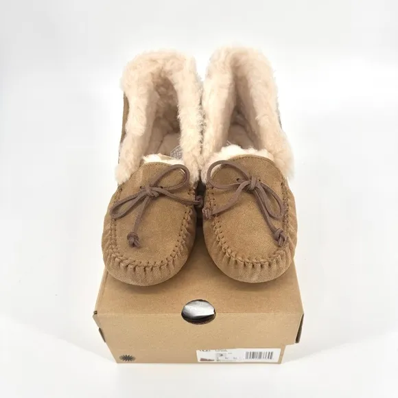 UGG Kids Alena Slipper in Chestnut Size 3 Kids / 5 Woman