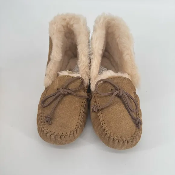 UGG Kids Alena Slipper in Chestnut Size 3 Kids / 5 Woman
