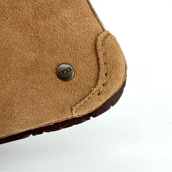 UGG Kids Alena Slipper in Chestnut Size 3 Kids / 5 Woman