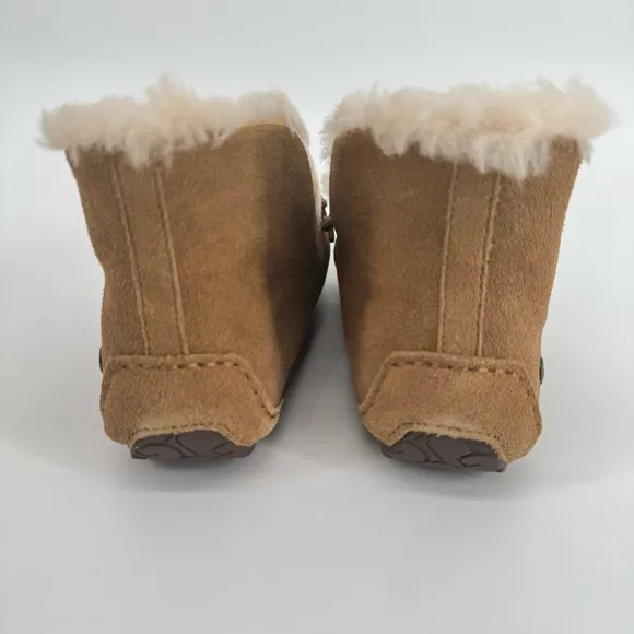 UGG Kids Alena Slipper in Chestnut Size 3 Kids / 5 Woman