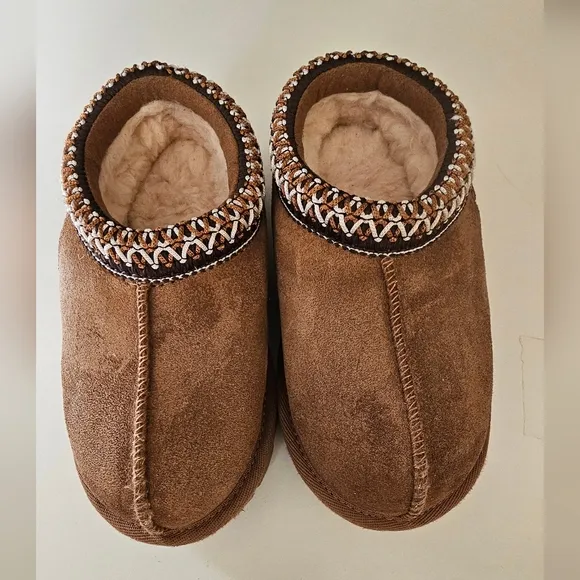 UGG Kids Brown Slippers