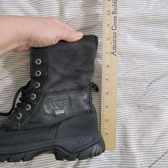 UGG Kids Butte Winter Boots Black Leather Insulated Waterproof Size 3 S/N 5209