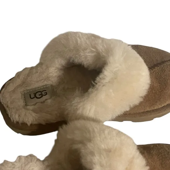 UGG Kids Cozy Indoor Slippers S 11 Chestnut NO. 5236