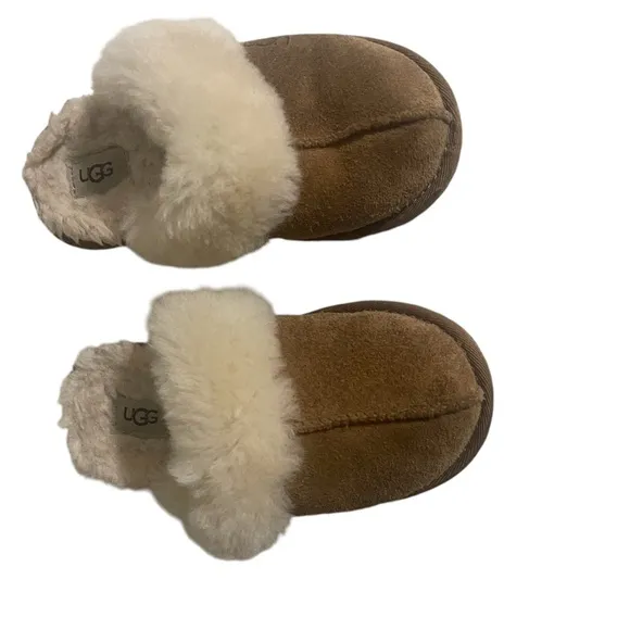 UGG Kids Cozy Indoor Slippers S 11 Chestnut NO. 5236
