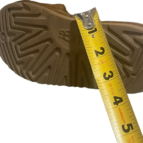 UGG Kids Cozy Indoor Slippers S 11 Chestnut NO. 5236