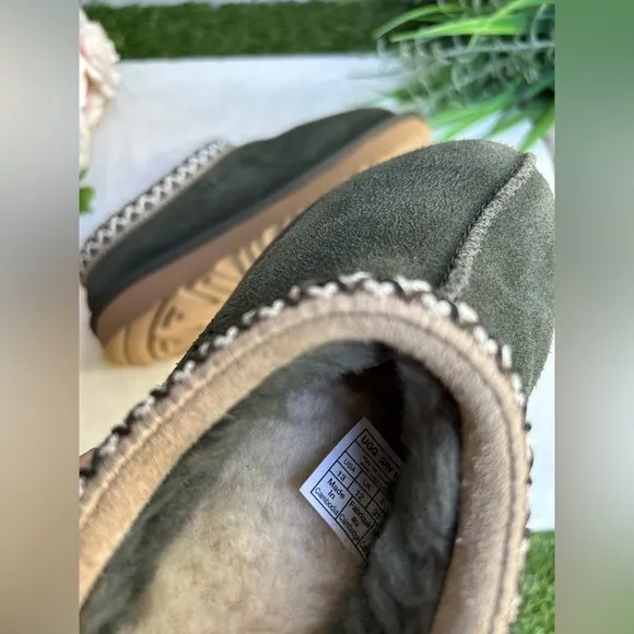UGG KidsTasman || Slipper &quot;Green&quot;$130 size 13 gently used unisex