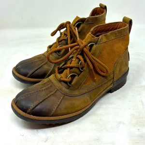 Ugg Leather water proof boots size 8