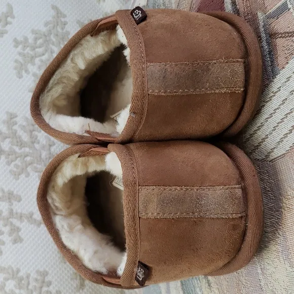 UGG Leisure Slip On Men's Suede Sheepskin Slipper Tan, Size 10