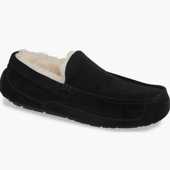 UGG Men’s Ascot Leather Suede Slippers