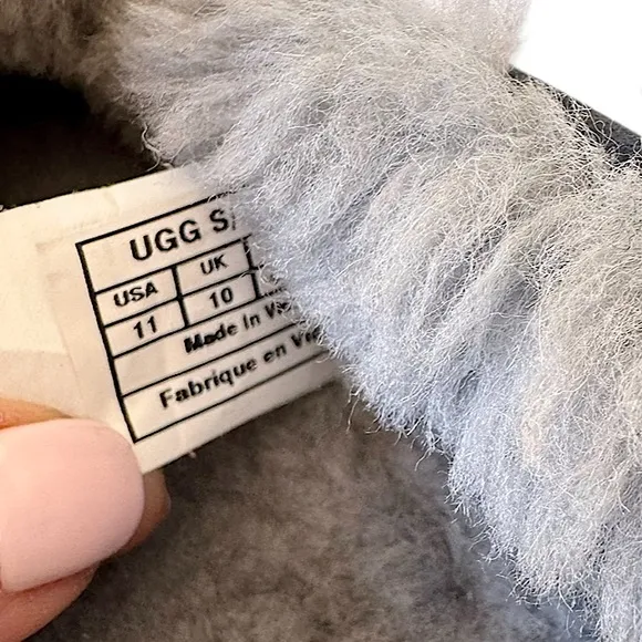 UGG Men’s Ascot Wool Slippers