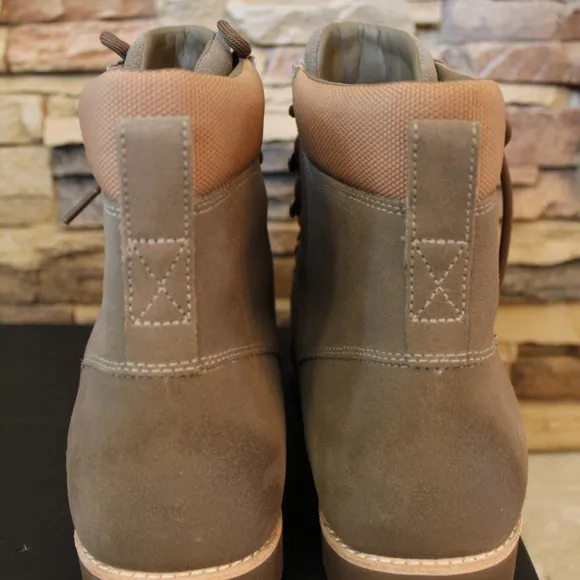 UGG‎ MEN'S HALDAN SUEDE BOOTS NEW TAUPE