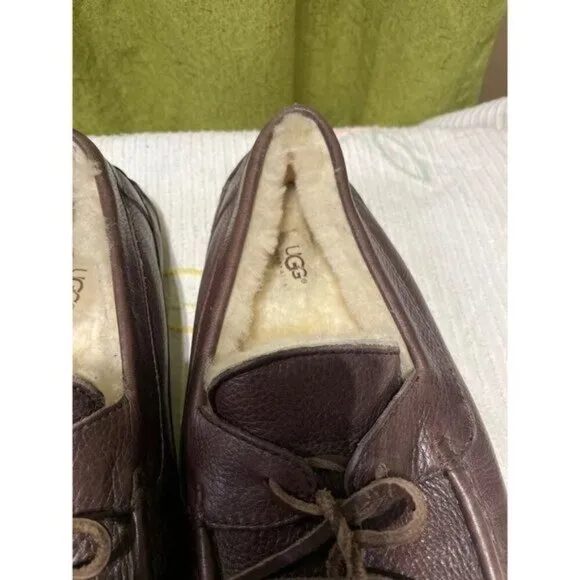 Ugg Mens Leather &amp; Sheepskin Lined Moccasin Slippers 10