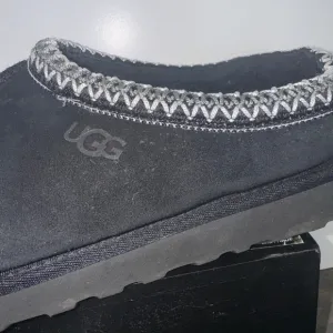 UGG Men's Tasman Slippers Black Suede Sheepskin Lined Size 11 M EU 44 Street