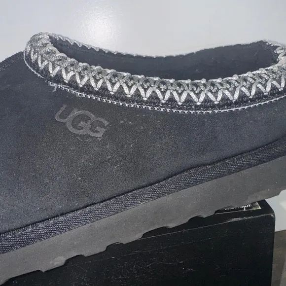 UGG Men's Tasman Slippers Black Suede Sheepskin Lined Size 11 M EU 44 Street