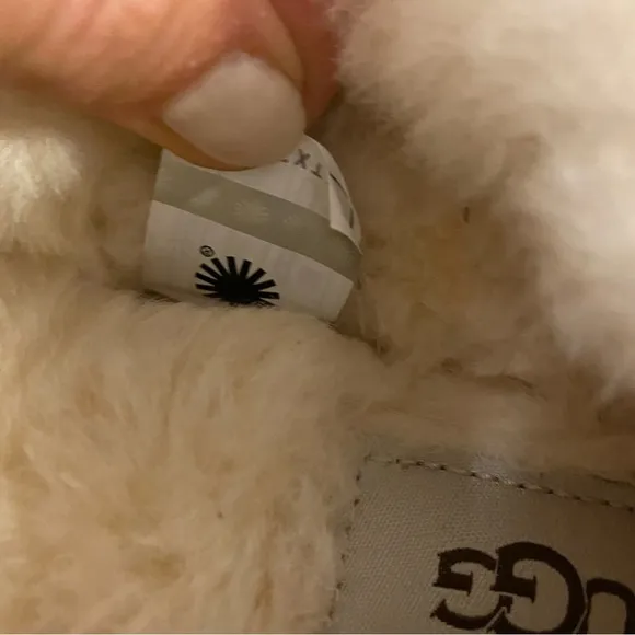 UGG | Nita Closed Back Slippers In Chestnut NEW Gift