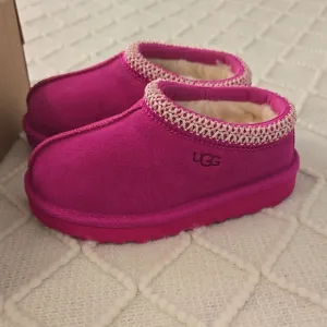 UGG Pink Plush Slippers with Decorative Trim