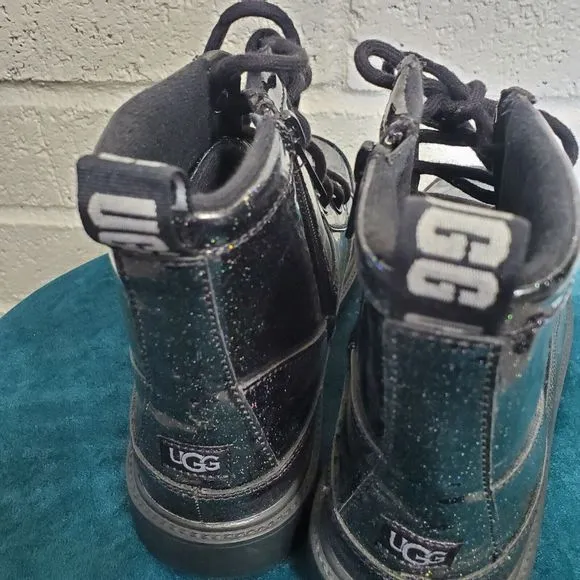 UGG Robley Ankle Boots Youth Kids Size 6 Womens 8 Black Glitter Patent Leather