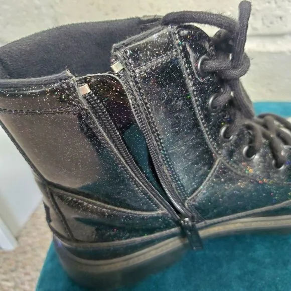 UGG Robley Ankle Boots Youth Kids Size 6 Womens 8 Black Glitter Patent Leather