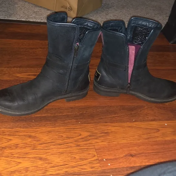 UGG Simmens motorcycle boot black Waterproof