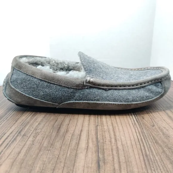 UGG Slippers Ascot Wool Gray Suede Moc Toe Moccasin Slip On Loafer Lined Men's 8
