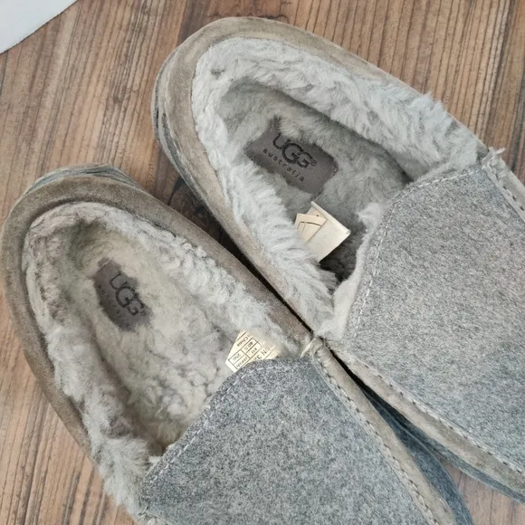 UGG Slippers Ascot Wool Gray Suede Moc Toe Moccasin Slip On Loafer Lined Men's 8