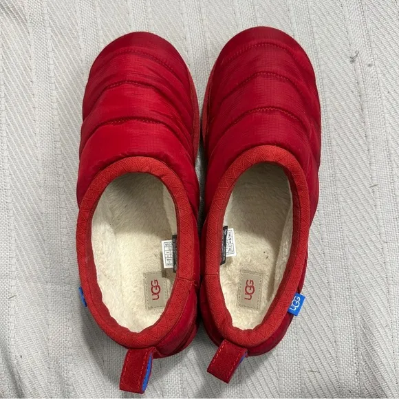 UGG slippers, size 11, Tasman LTA in samba red, thinsulate, warm, cozy