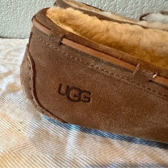UGG Tan Olsen Leather Slippers