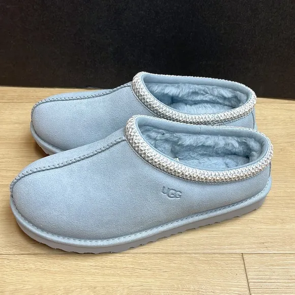 UGG tasman slippers sea foam, SIZE 6 US
