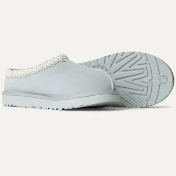 UGG tasman slippers sea foam, SIZE 6 US