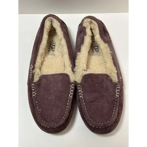UGG, Women's Ansley Suede Moccasin Slippers/Shoes, Purple, Size 9
