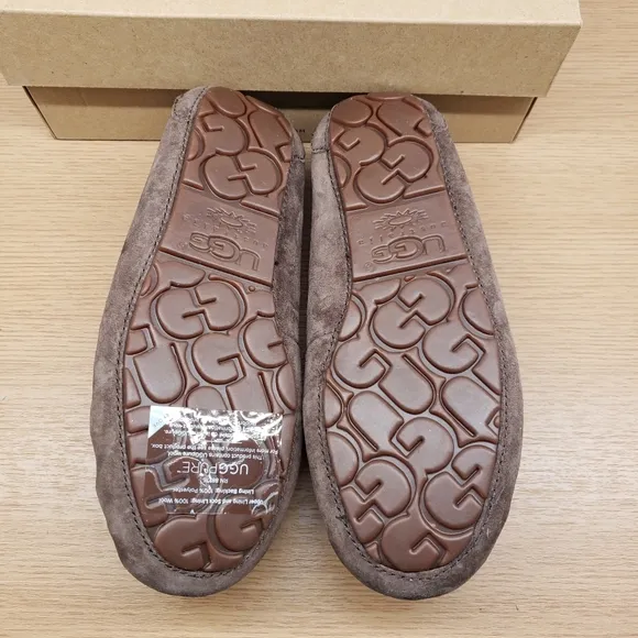 UGG Womens Dakota Moccasin Espresso Indoor Outdoor Slippers