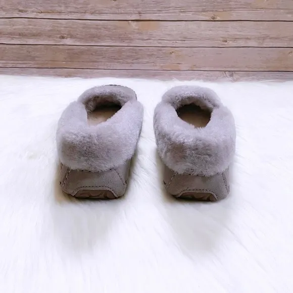 UGG Women’s Dakota Spill Seam Moccasin Slippers In Stormy Grey