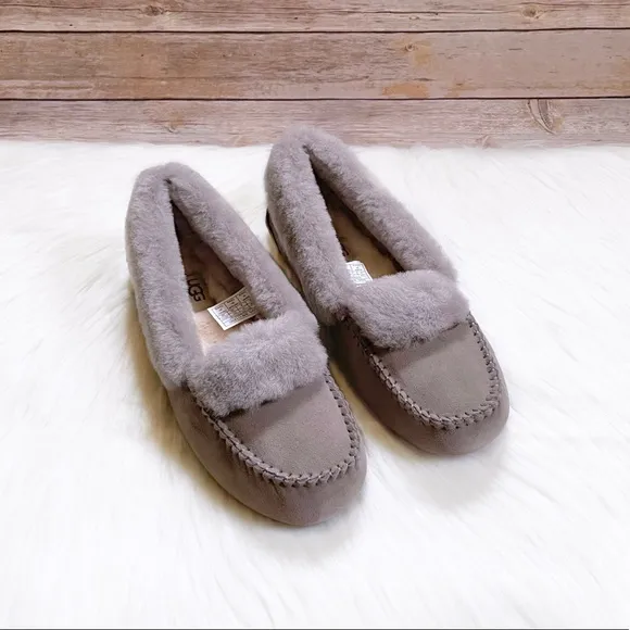 UGG Women’s Dakota Spill Seam Moccasin Slippers In Stormy Grey
