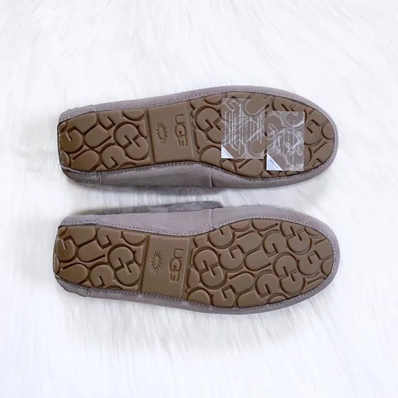 UGG Women’s Dakota Spill Seam Moccasin Slippers In Stormy Grey