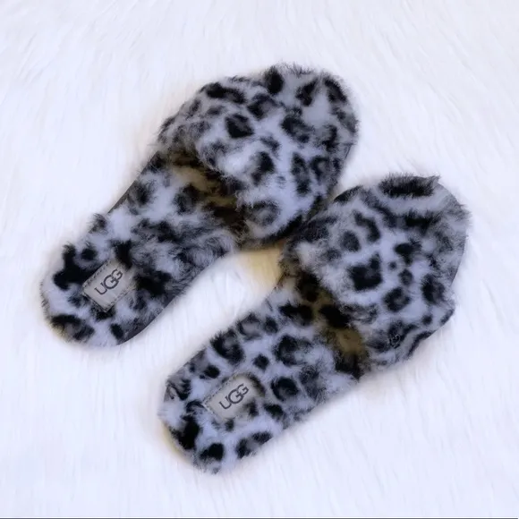 UGG Women’s Fluff Slide II Leopard Sheepskin Slippers