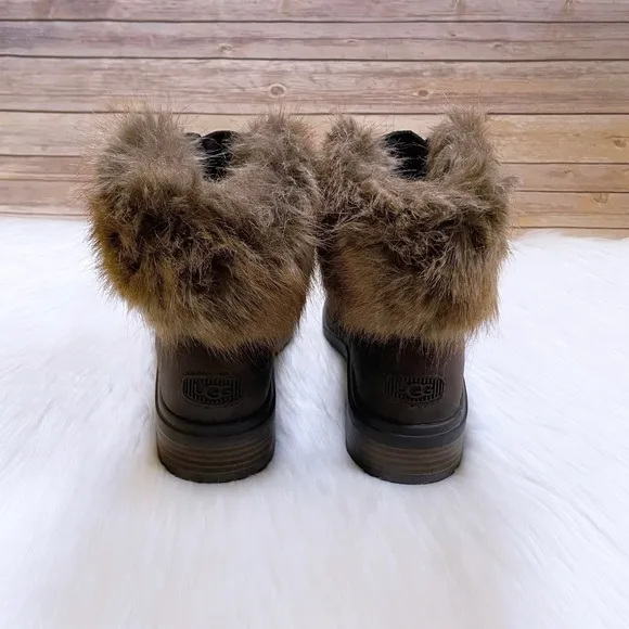 UGG Women’s Harrison Lace Tipped Stout Leather Waterproof Boots