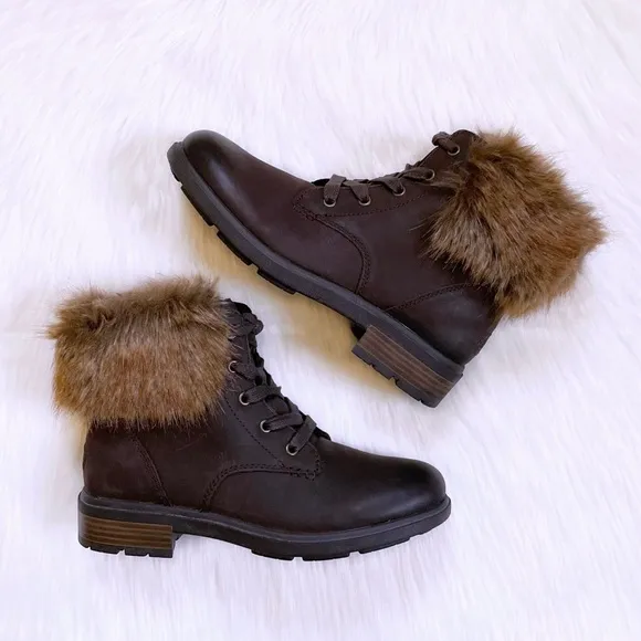 UGG Women’s Harrison Lace Tipped Stout Leather Waterproof Boots