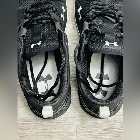 Under Armour Charged Core Training Shoes Athletic Workout Black Size 9