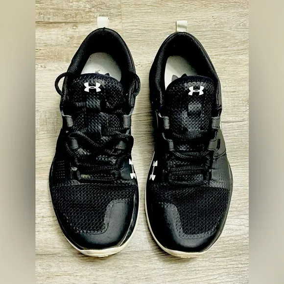 Under Armour Charged Core Training Shoes Athletic Workout Black Size 9