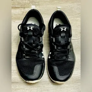 Under Armour Charged Core Training Shoes Athletic Workout Black Size 9