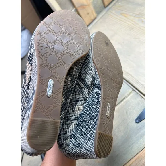 US6.5 Vionic Antonia wedge Orthaheel shoes Pumps Slip On Snakeskin Leather