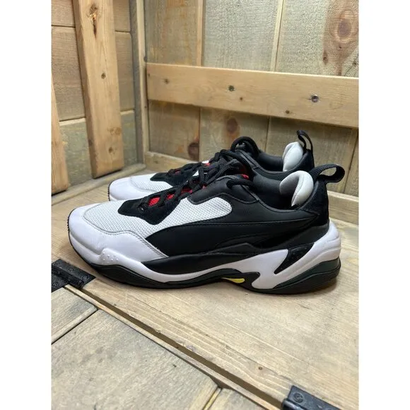 US7.5 NWOB Puma Thunder Spectra Mens Leather White Black &amp; Red Athletic Shoes