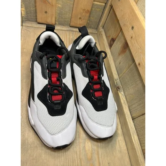 US7.5 NWOB Puma Thunder Spectra Mens Leather White Black &amp; Red Athletic Shoes