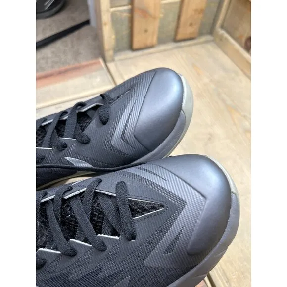 US8.5 Nike Lunar Hyperquickness Basketball Shoes Mens Black 652777-004
